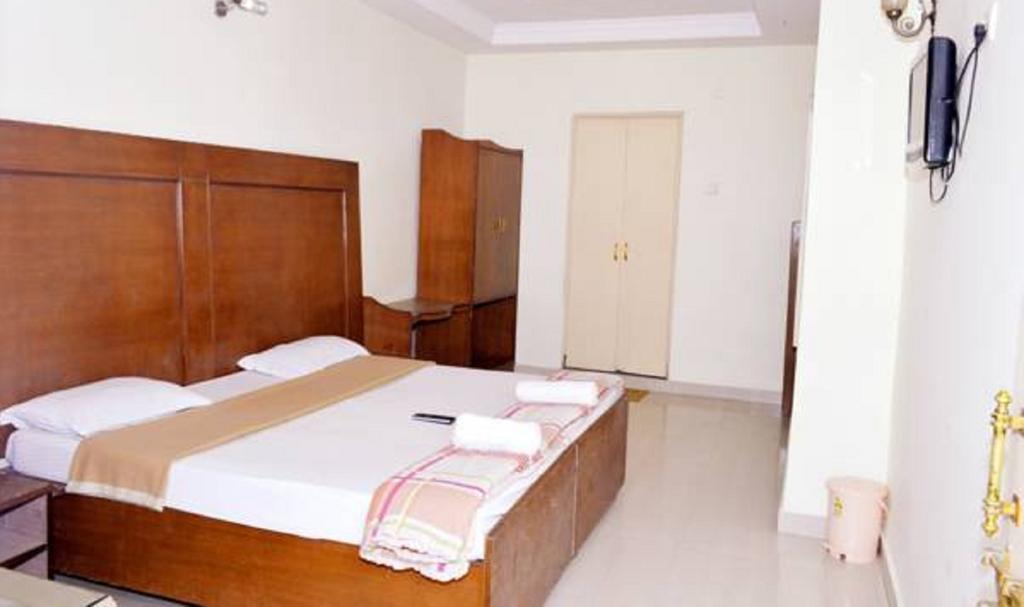 Hotel Bhajgovindam ハリドワール 部屋 写真
