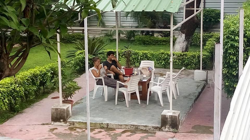 Hotel Bhajgovindam ハリドワール エクステリア 写真